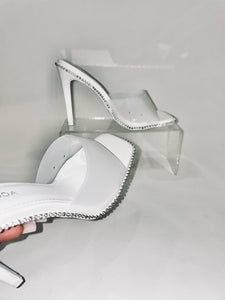 Creamy Bedazzled Jewel Heel